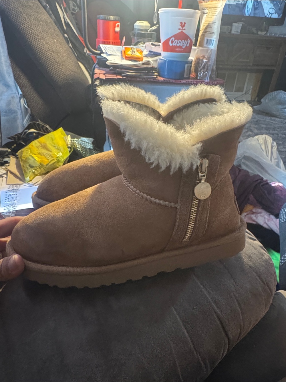 Ugg Bailey Zip mini boot